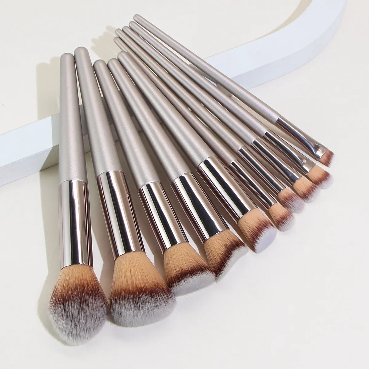 Povei Beauty Makeup Brush Set for Flawless Application