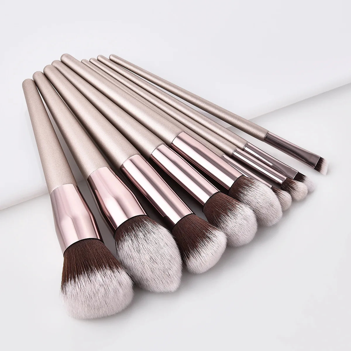 Povei Champagne Makeup Brushes Set for Flawless Beauty Applications