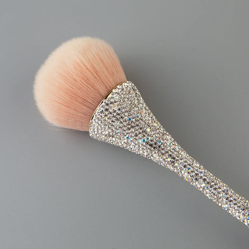 Povei Diamond Handle Makeup Brush for Professional Application