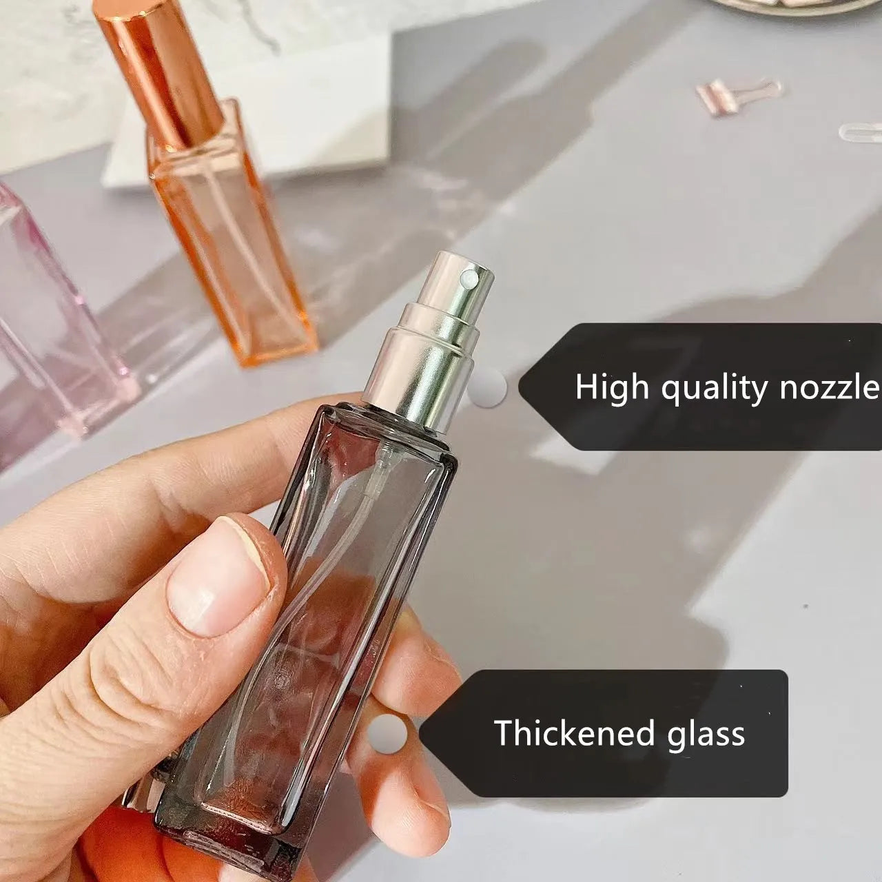 Povei 20ml Square Glass Perfume Bottle Spray Container Empty Cosmetic Sub-bottle