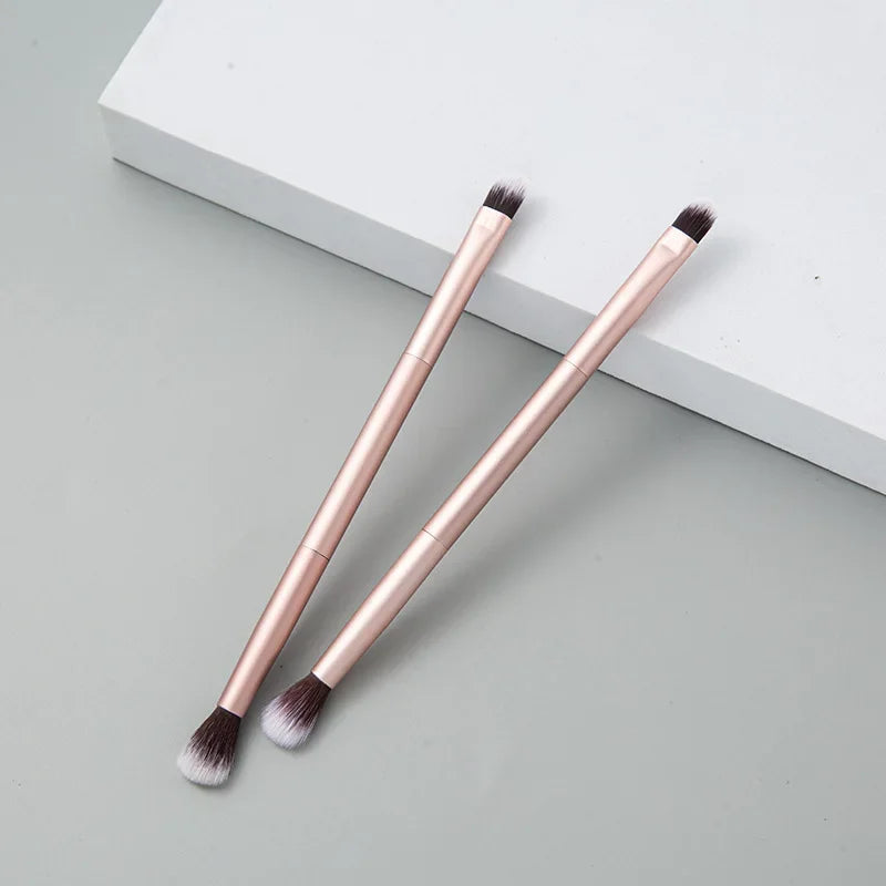 Povei Double-Ended Nose & Eye Shadow Makeup Brush